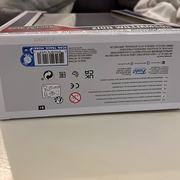 Zion Williamson Funko Pop - Picture 5 of 5